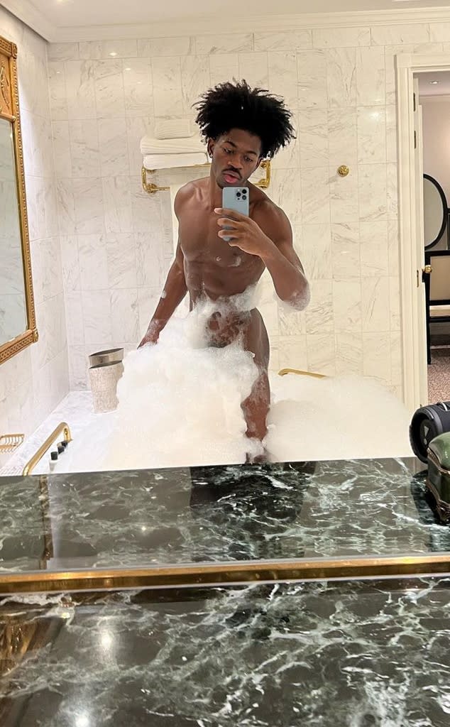 Lil Nas X, bathroom selfie, Instagram