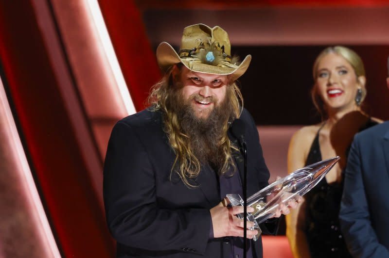 Chris Stapleton wins the Male Vocalist of the Year award during the 57th Annual CMA Awards at Bridgestone Arena in Nashville on Wednesday. Photo by John Angelillo/UPI