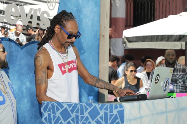 Snoop Dogg DJs the Levi's pool party. Photo: Courtesy of Levi's