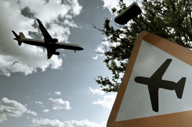 Airplane in flight near Heathrow airport