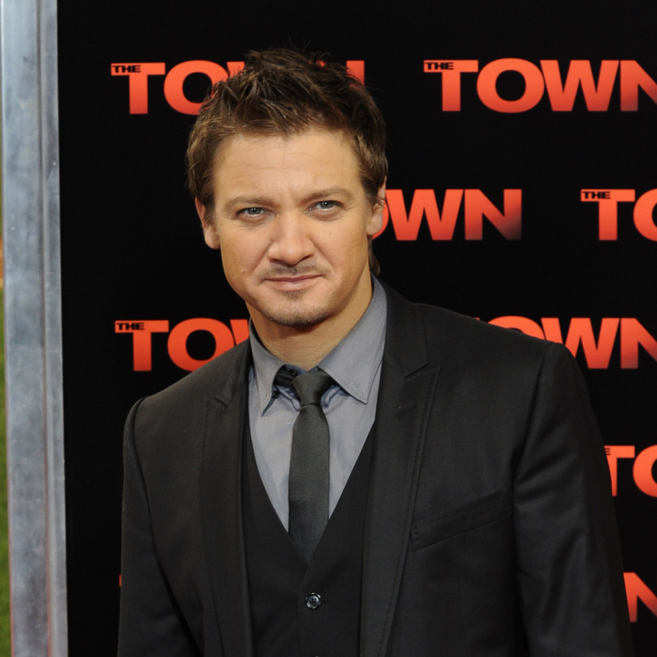 Jeremy Renner attends the Boston Premiere of The Town 2010