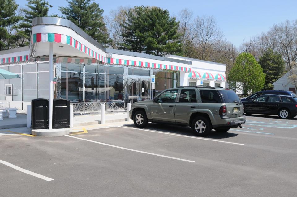 The Royale Crown in Hammonton is a place to chill out this summer and get your scoops and sundaes.
