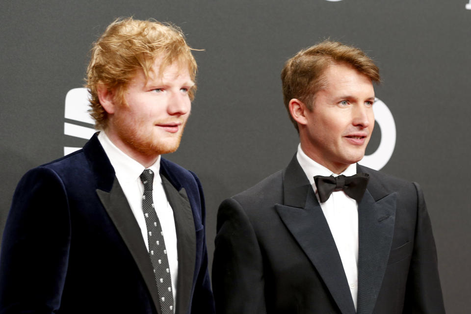 Ed Sheeran and James Blunt arrive for the Goldene Kamera on March 4, 2017 in Hamburg, Germany.  (Photo: Isa Foltin via Getty Images)