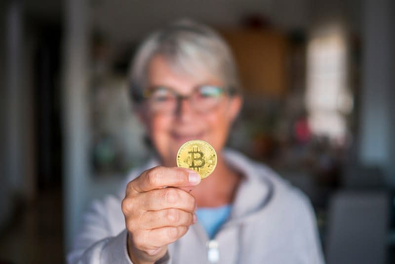 Now more than ever, bitcoin is becoming a hugely popular investment asset in retirement portfolios. | Source: Shutterstock