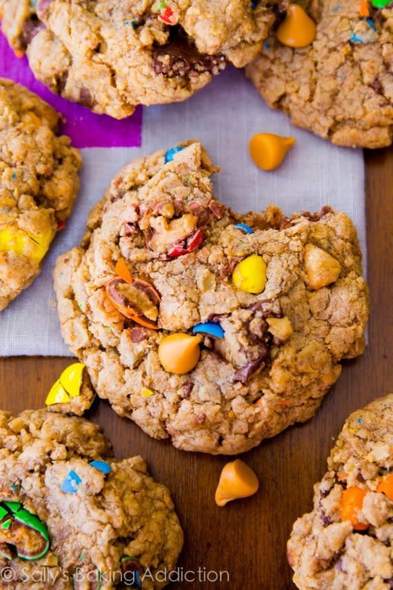 <strong>Get the <a href="https://sallysbakingaddiction.com/2014/02/11/loaded-oatmeal-cookies/" target="_blank">Loaded Oatmeal Cookies recipe</a>&nbsp;from&nbsp;Sally's Baking Addiction</strong>