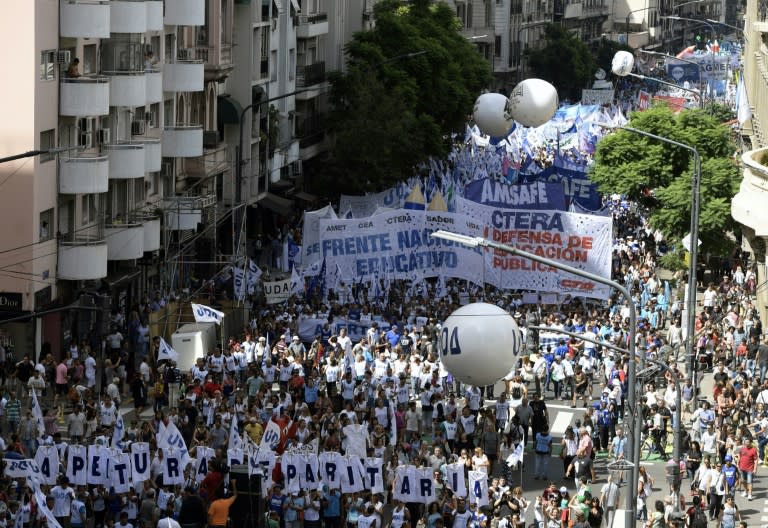 Teachers march during a 48-hour nationwide strike demanding pay rises, in Buenos Aires on March 6, 2017