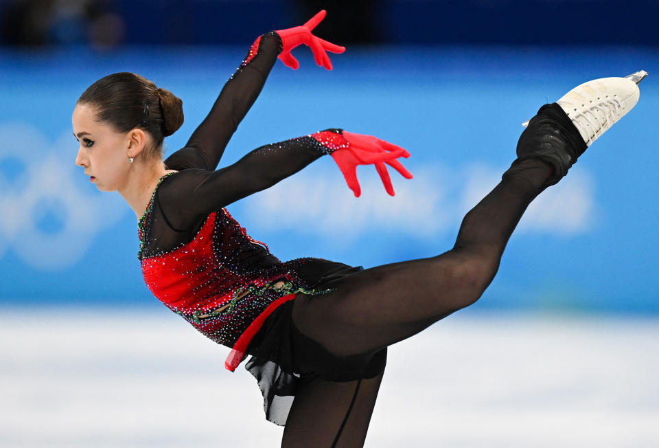 Kamila Valieva (Manan Vatsyayana / AFP via Getty Images)