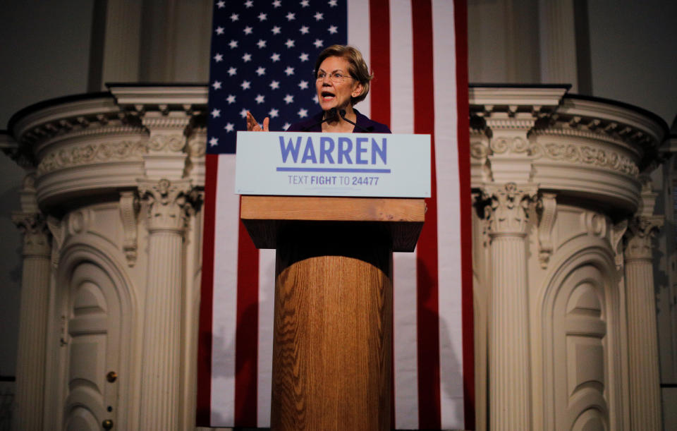 Sen. Elizabeth Warren, like the other leading Democratic candidates for president, did not reveal how much money remains in her campaign account. (Photo: Brian Snyder / Reuters)