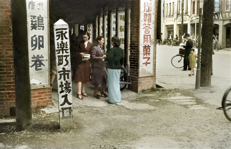 88年前大稻埕老照片震撼曝光，台北懷舊界「出大事了」。 （圖／李火增攝影、蒼壁出版社提供）