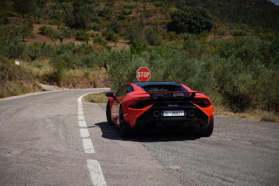 2023 Lamborghini Huracán Tecnica - Photos From Every Angle