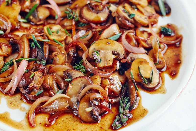 15-Minute Buttered Balsamic Mushrooms