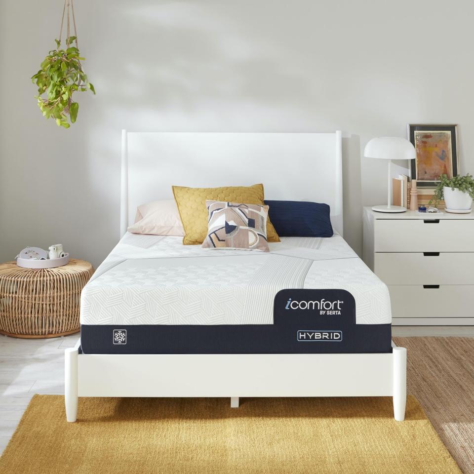 3) iComfort Hybrid Mattress