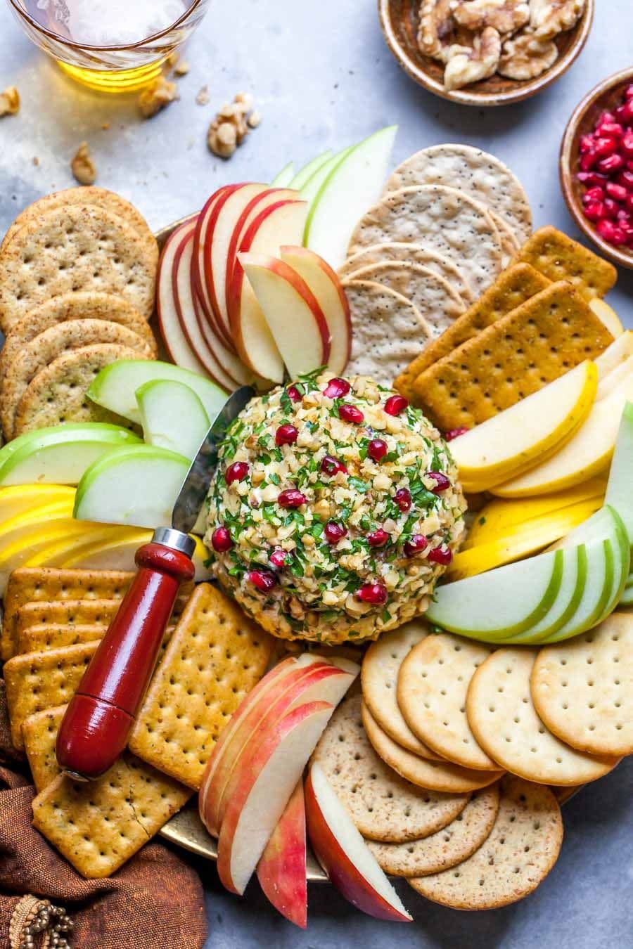 Easy Cheese Ball with Walnuts