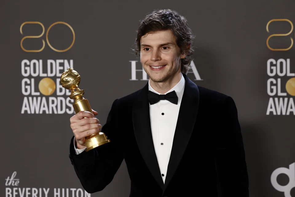 BEVERLY HILLS, CALIFORNIA - JANUARY 10: Evan Peters poses with the Best Actor in a Limited or Anthology Series or Television Film award for 