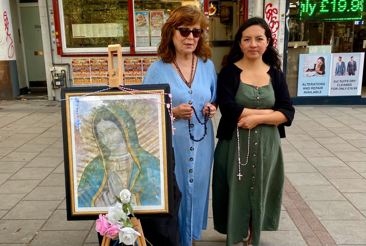 Two women have set up camp opposite an abortion clinic  to protest against terminations being legal in the UK (Maya Oppenheim)