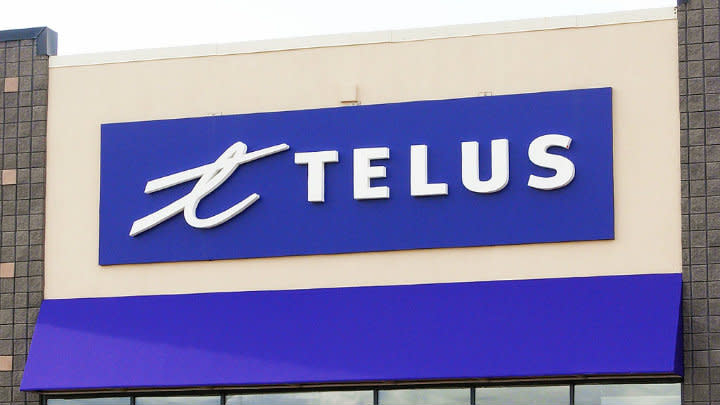 Telus Store_16-9