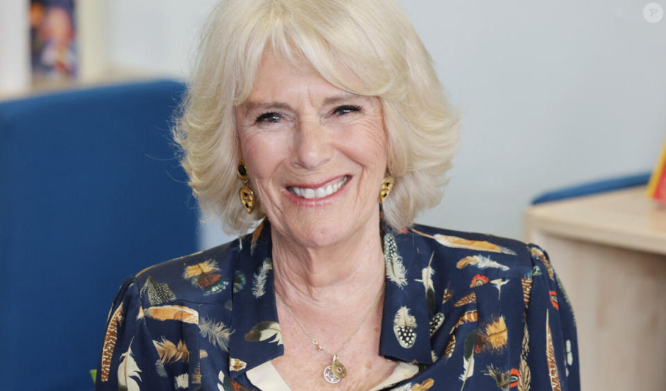 <p>Camilla Parker-Bowles a du beaucoup changer pour en arriver là.</p>
<p>Camilla Parker Bowles, reine consort d'Angleterre, lance l'initiative des "bibliothèques du couronnement" à l'école primaire de Shirehampton à Bristol.</p> - © BestImage, Agence / Bestimage