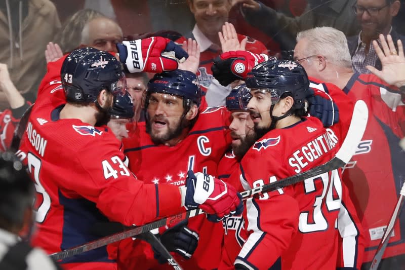 NHL: Carolina Hurricanes at Washington Capitals