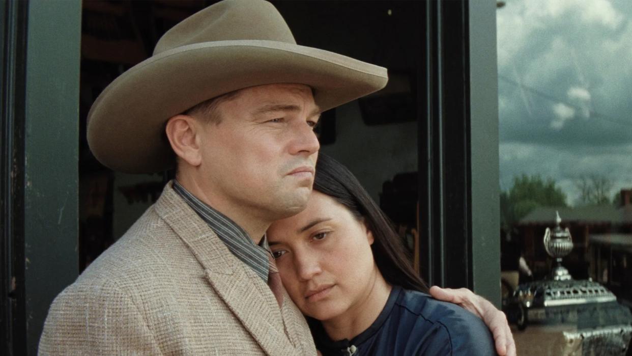  Leonardo DiCaprio and Lily Gladstone in Killers of the Flower Moon. 