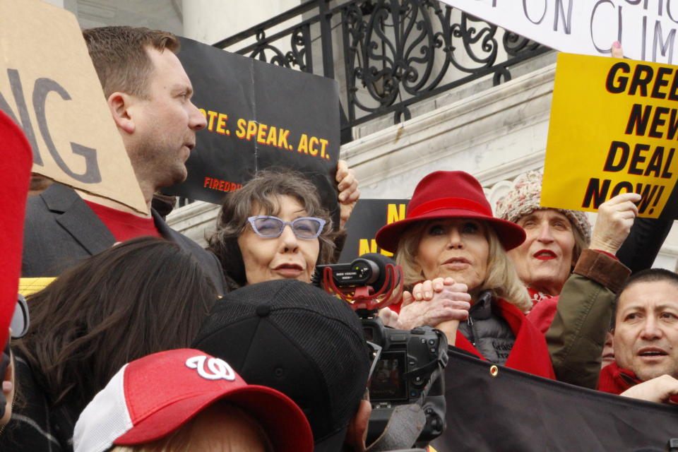 Actor Lily Tomlin joined Jane Fonda for the Fire Drill Fridays demonstration on December 27th. (Photo: Photo Courtesy Of Sohil Malik)