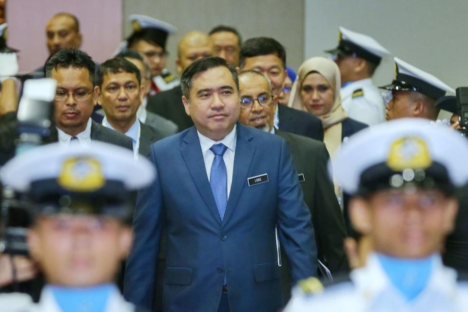 Transport Minister Anthony Loke arrives at the Kuala Lumpur Convention Centre to launch the World Maritime Week 2019 National Celebrations, September 10, 2019. — Picture by Ahmad Zamzahuri