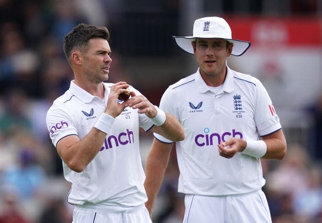 James Anderson and Stuart Broad fielding for England