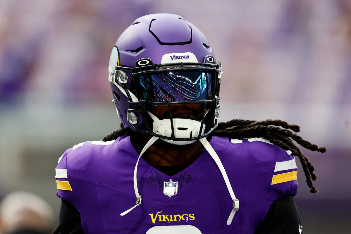 An Mn Vikings Football Helmet Is On The Ground Background, Vikings Football  Picture Background Image And Wallpaper for Free Download