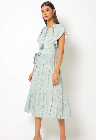 Ajio SALE: Cutest midi dresses to buy right now