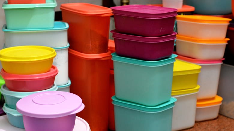 plastic storage containers