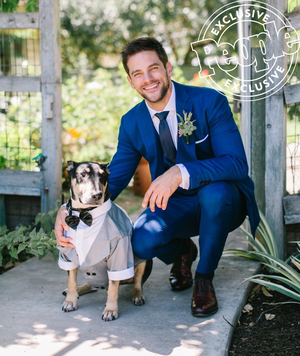 Daugherty's dog Knuckles walked down the aisle with the ring bearers, and Hidalgo's pup Luna served as a flower girl.