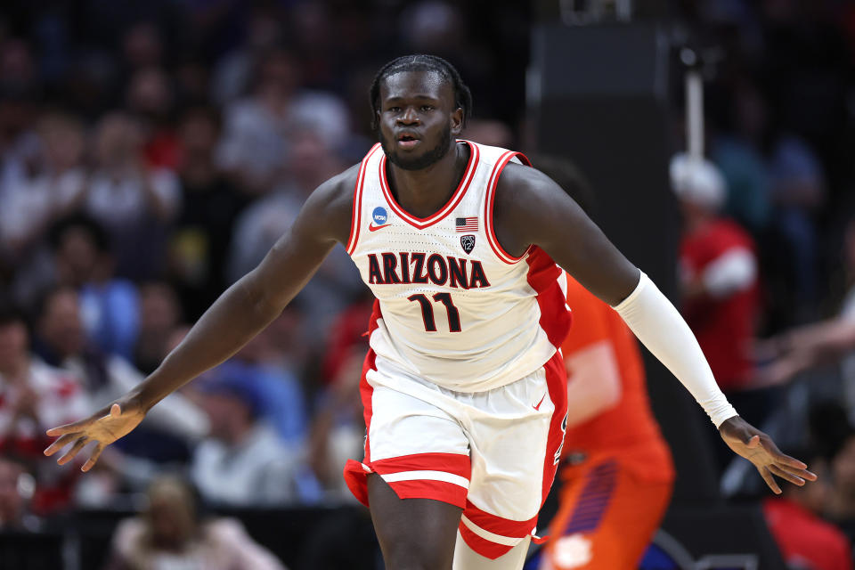 Oumar Ballo, who averaged a double-double last season at Arizona, is now arguably the best big man available in the portal.