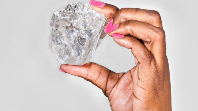 Pictured: the world's second biggest diamond.