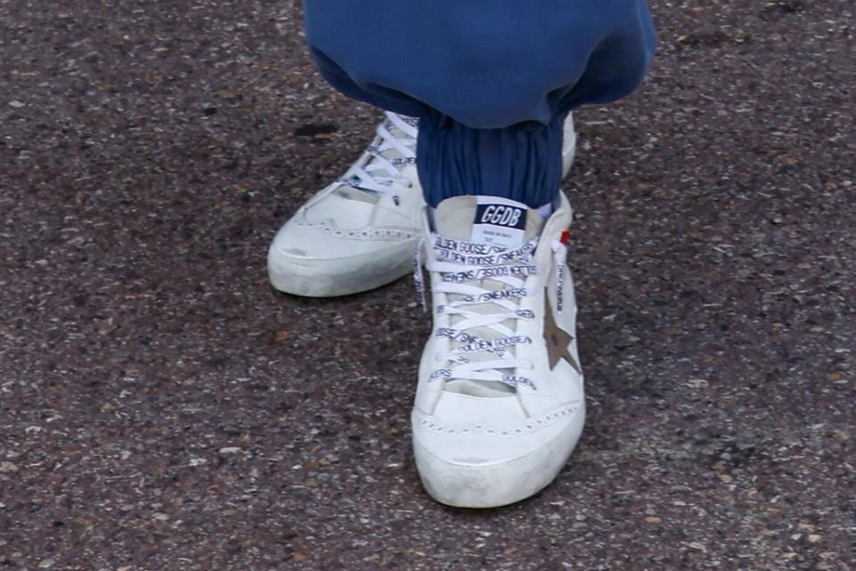 A closer look at Musk’s sneakers. - Credit: AbacaPress / SplashNews.com