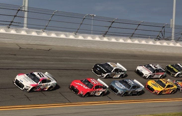 Brad Keselowski leads a contingent of Fords at the front of the field in Stage 2 of Sunday's Daytona 500.