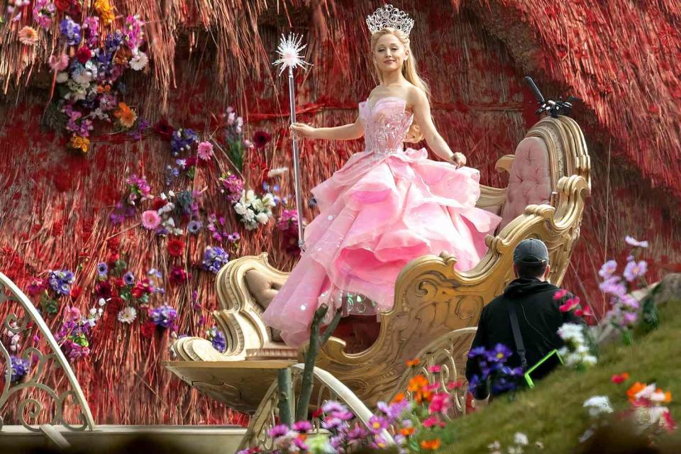 See Ariana Grande in Full Glinda The Good Witch Costume on 'Wicked' Set