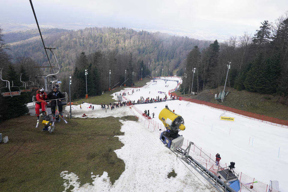 FILE - The start of the course of an alpine ski, women's World Cup slalom race, in Zagreb, Croatia, Wednesday, Jan. 4, 2023. Mother Nature and global warming are having just as much say about when and where to hold ski races these days as the International Ski Federation. (AP Photo/Giovanni Auletta, File)