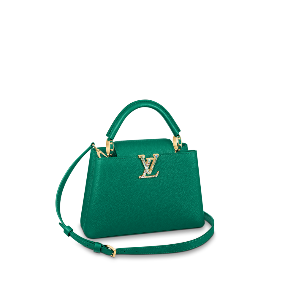 鮑魚彩殼裝飾BB尺寸Capucines手袋 價格店洽 LOUIS VUITTON。（LOUIS VUITTON提供）