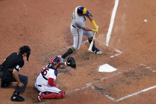 Boston Red Sox's Hunter Renfroe (10) runs to first against the