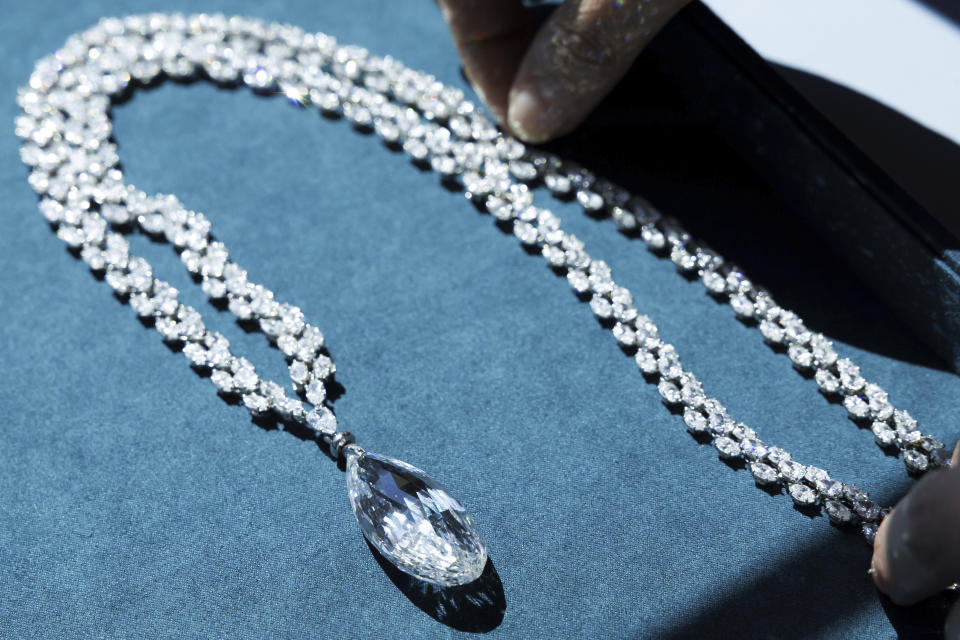 A 90.36 carat Briolette of India Diamond Necklace by Harry Winston, estimated between 9,000,000 - 14,000,000 CHF (Swiss Francs), is pictured, during a preview of "The World of Heidi Horten" the 700 piece jewellery collection of the late Austrian billionaire Heidi Horten, at Christie's Auction House in Geneva, Switzerland, Monday, May 8, 2023. (Salvatore Di Nolfi/Keystone via AP)