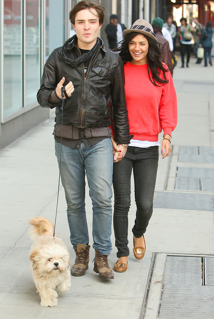 Westwick Szohr NY Walk Dog