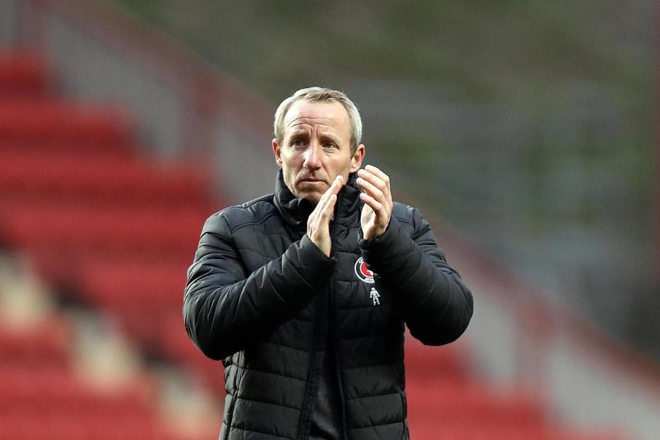 Lee Bowyer hopeful Charlton takeover is close