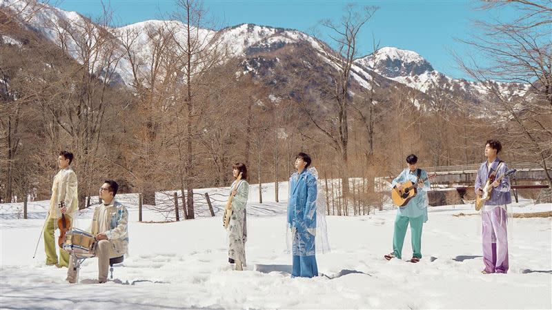 蘇打綠飛日本取景。（圖／蘇打綠有限公司提供）