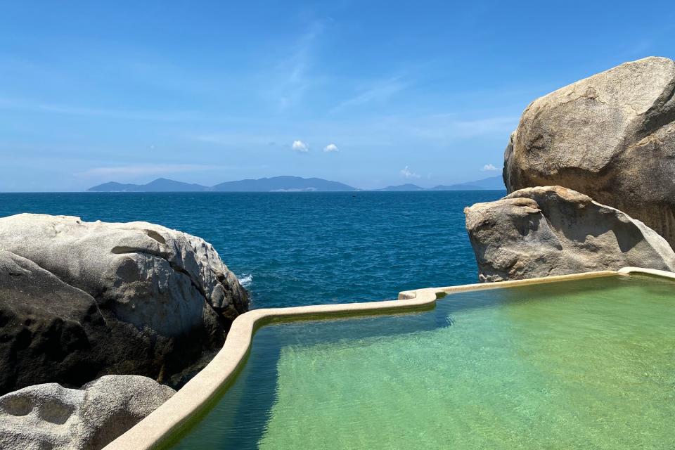 The Rock Retreat pool at Six Senses Ninh Van Bay