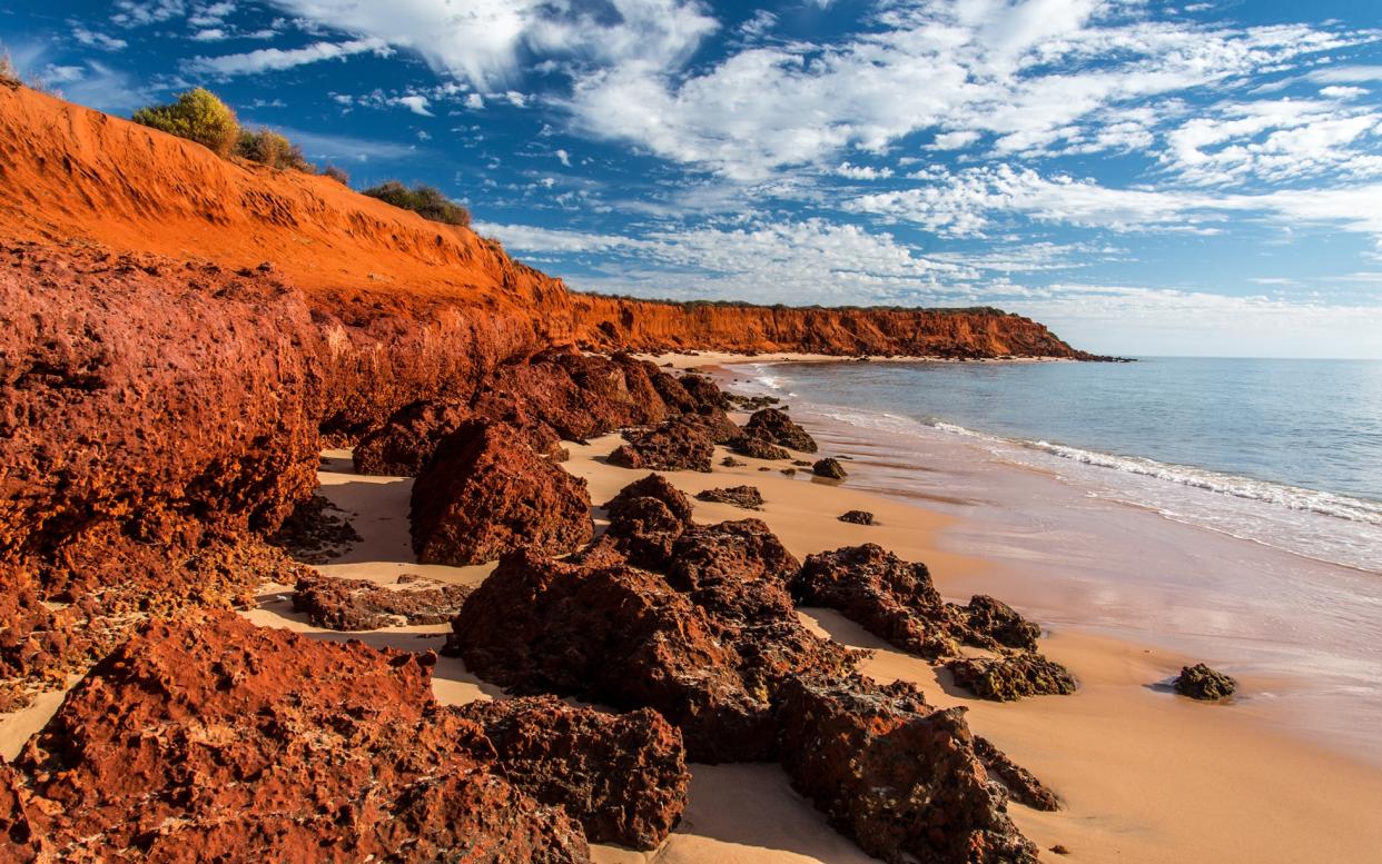 Shark Bay is one of Australia's most striking landscapes - (C) Pierrick Limousin ((C) Pierrick Limousin (Photographer) - [None]