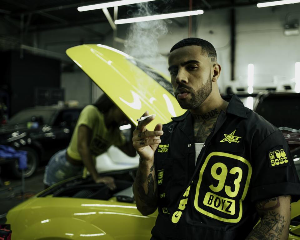 <div class="inline-image__caption"><p>Vic Mensa for 93 BOYZ</p></div> <div class="inline-image__credit">Gabe Oviawe</div>