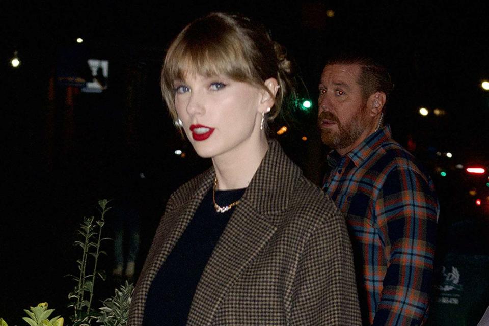 <p>BeautifulSignatureIG / Shutterstock / SplashNews</p> Taylor Swift steps out for dinner in NYC