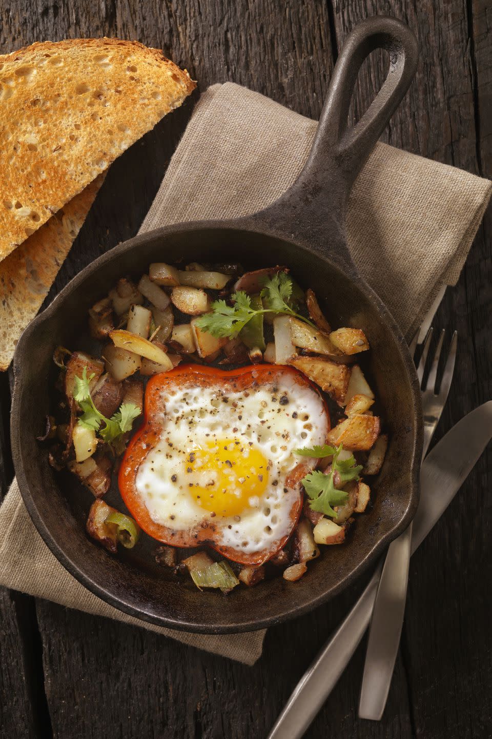 <p>Potatoes, red pepper, beans, and bacon (yep, bacon!) all go into this rustic meal. And you still get a package of <a href="https://fave.co/2KGnmsL" rel="nofollow noopener" target="_blank" data-ylk="slk:Dole Banana Dippers" class="link rapid-noclick-resp">Dole Banana Dippers</a> for dessert.</p><p><a href="https://www.goodhousekeeping.com/food-recipes/a5774/sunday-night-vegetable-hash-2332/" rel="nofollow noopener" target="_blank" data-ylk="slk:Get the recipe for Sunday Night Vegetable Hash »" class="link rapid-noclick-resp"><em>Get the recipe for Sunday Night Vegetable Hash »</em></a></p>