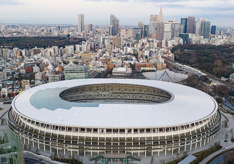 新國立競技場，是東奧開幕典禮的主場館。取自維基百科。