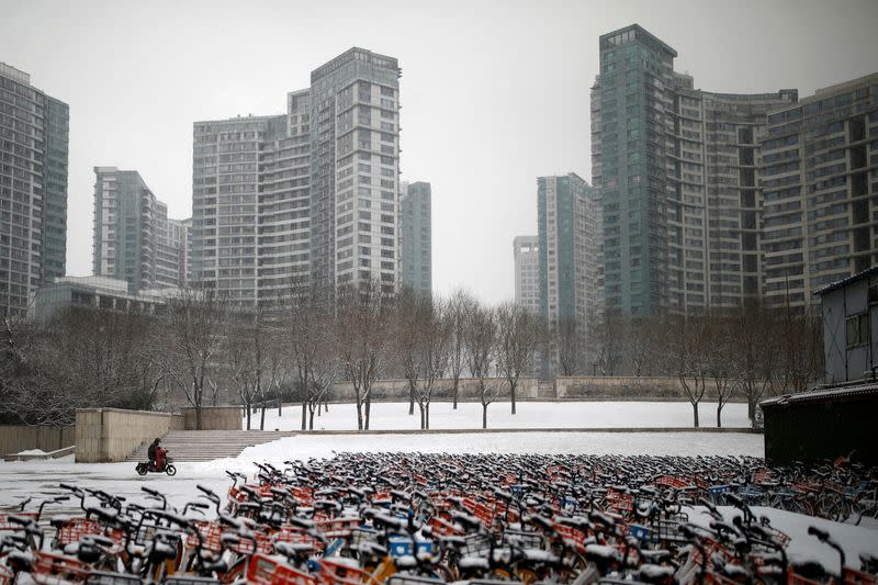 The Wider Image: As Chinese cities become ghost towns, some seek out the space
