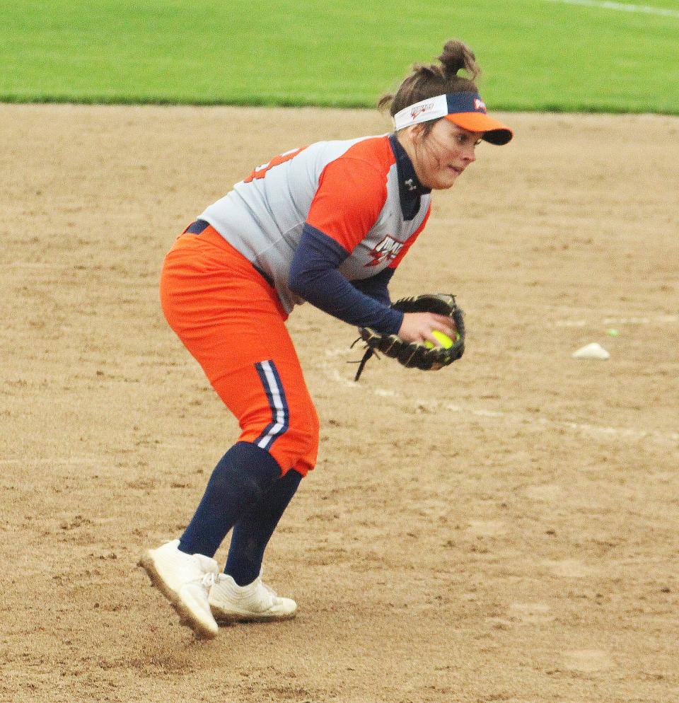 Pontiac third baseman Sam Johns is one of three seniors starting for the state finalist Indians.